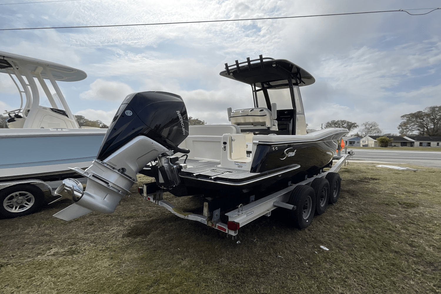 Slide: The Image of Scout 240 XSF 2025 - 2