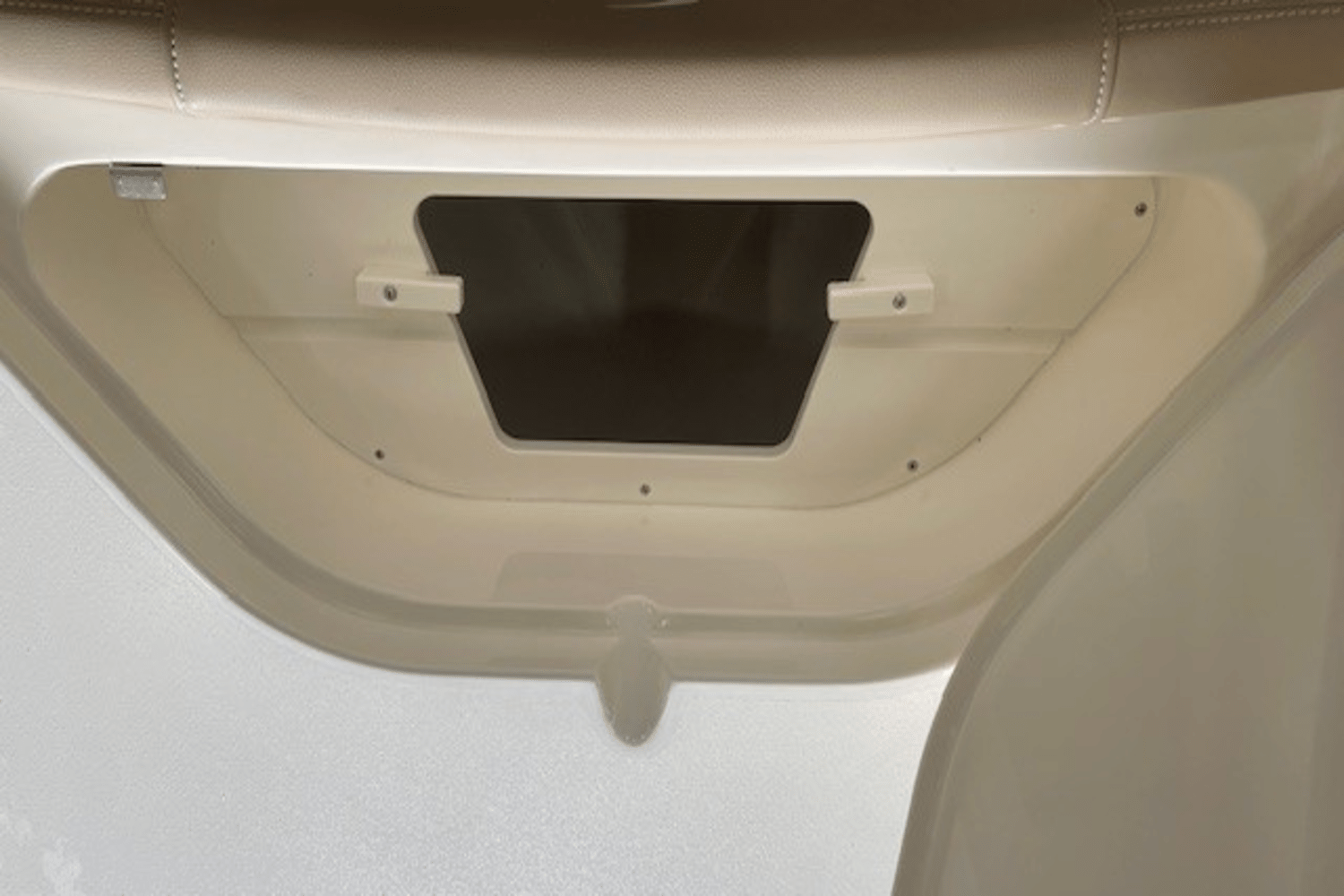 Slide: The Image of Scout 240 XSF 2025 - 22