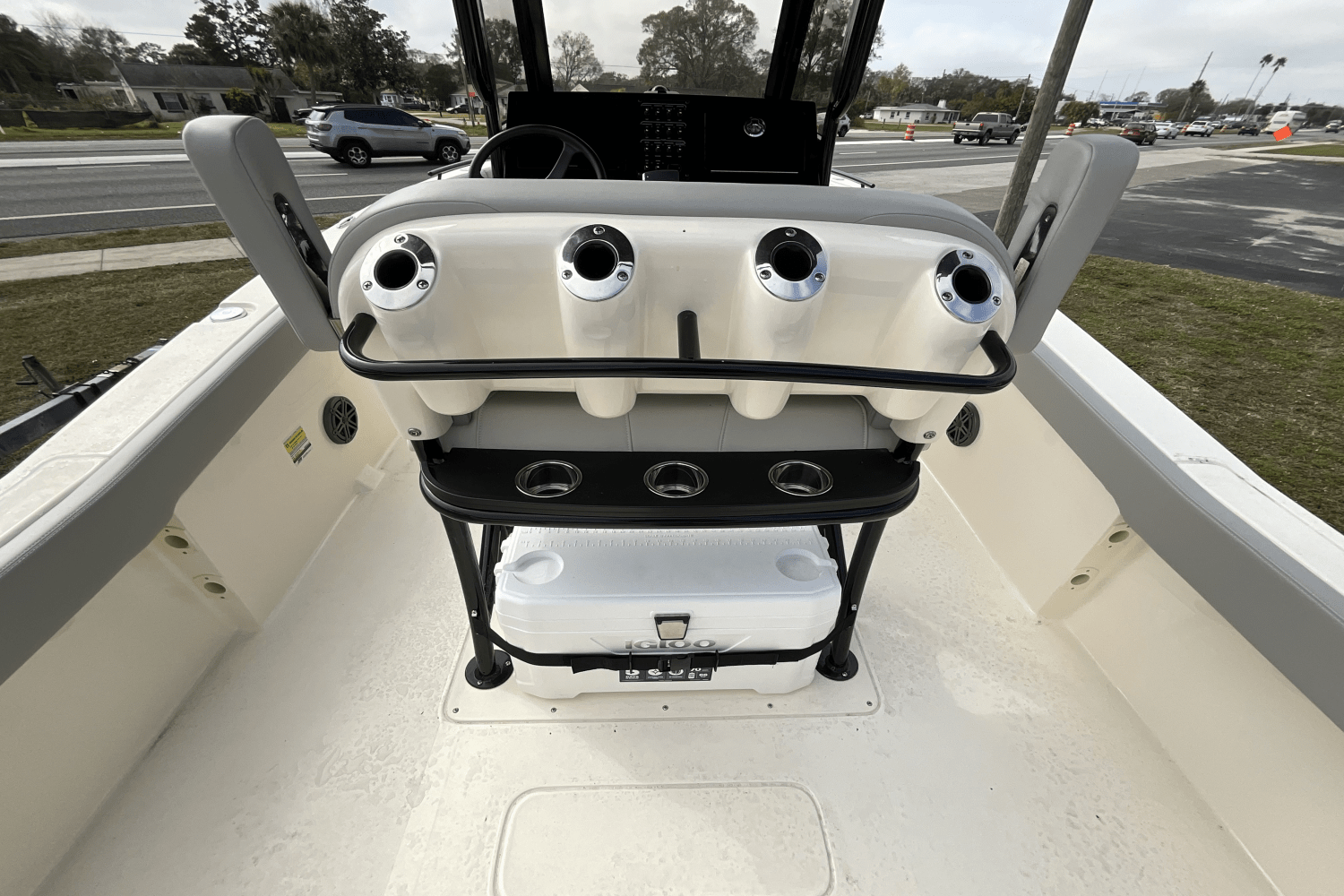 Slide: The Image of Scout 240 XSF 2025 - 3