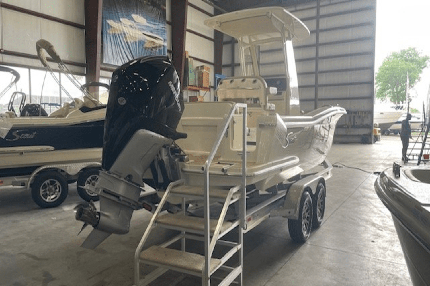 Slide: The Image of Scout 240 XSF 2025 - 5