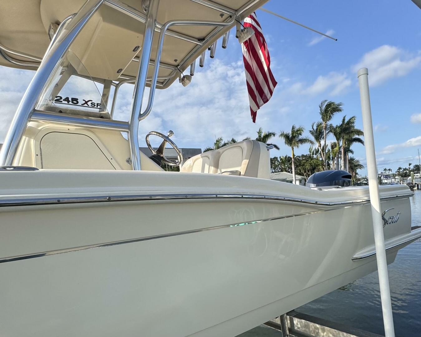 Slide: The Image of Scout 245 SXF 2011 - 5198760