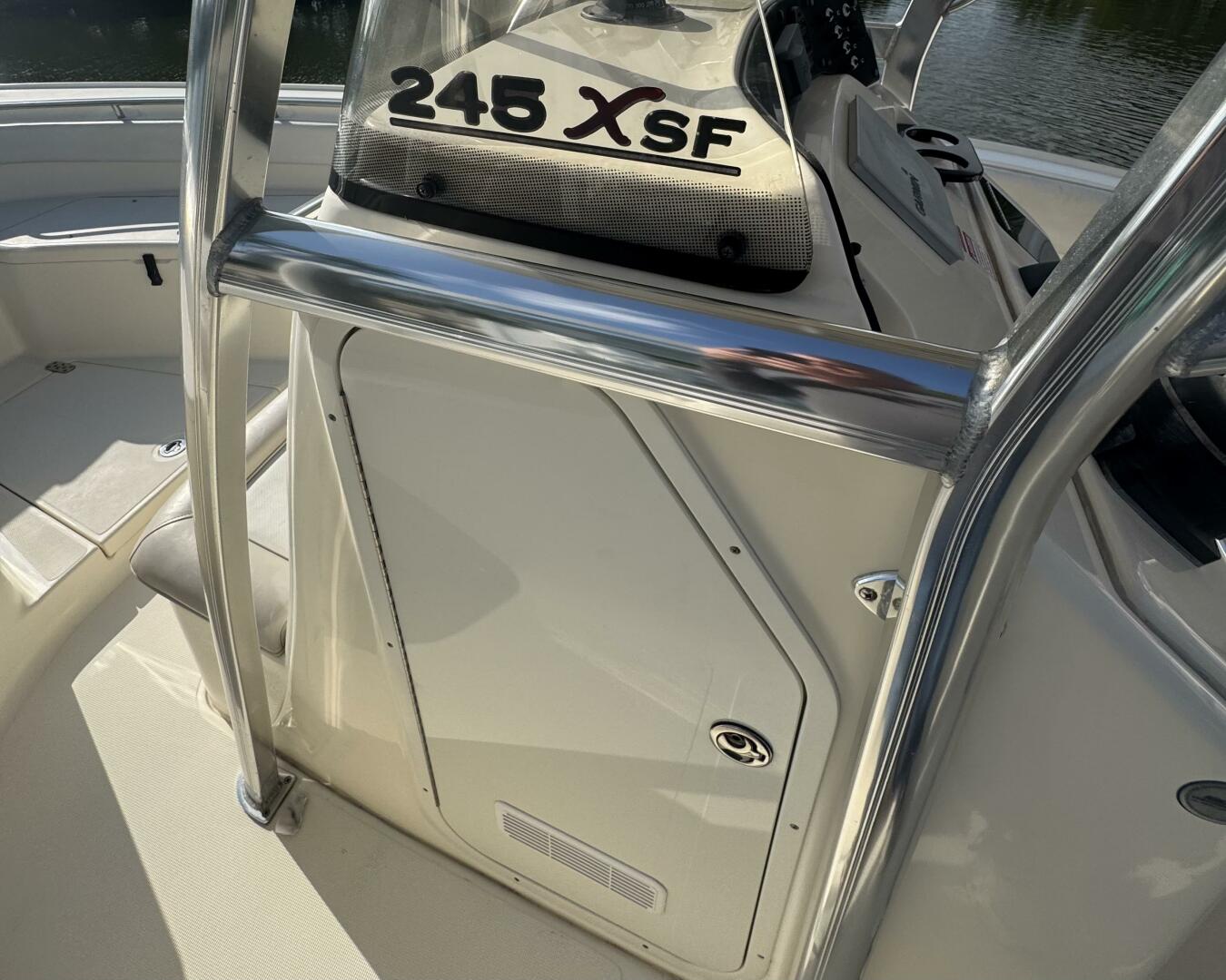 Slide: The Image of Scout 245 SXF 2011 - 5198763