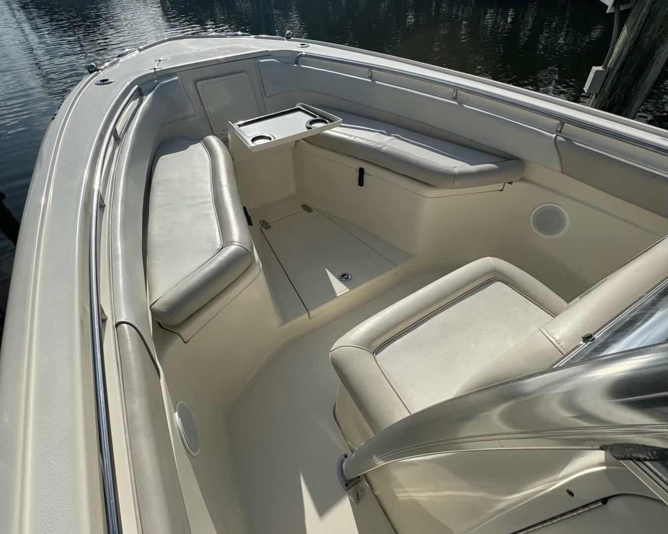 Slide: The Image of Scout 245 SXF 2011 - 5198770