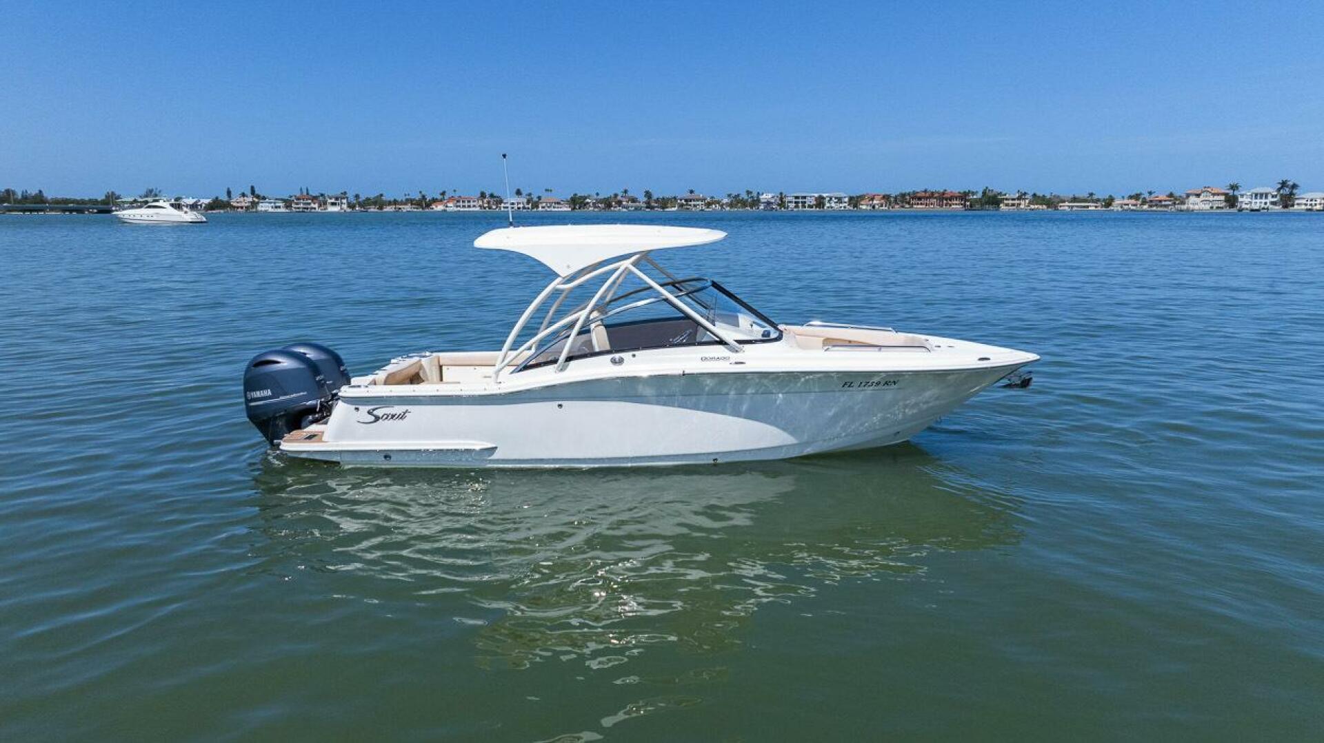 Slide: The Image of Scout 255 Dorado 2018 - 5281655