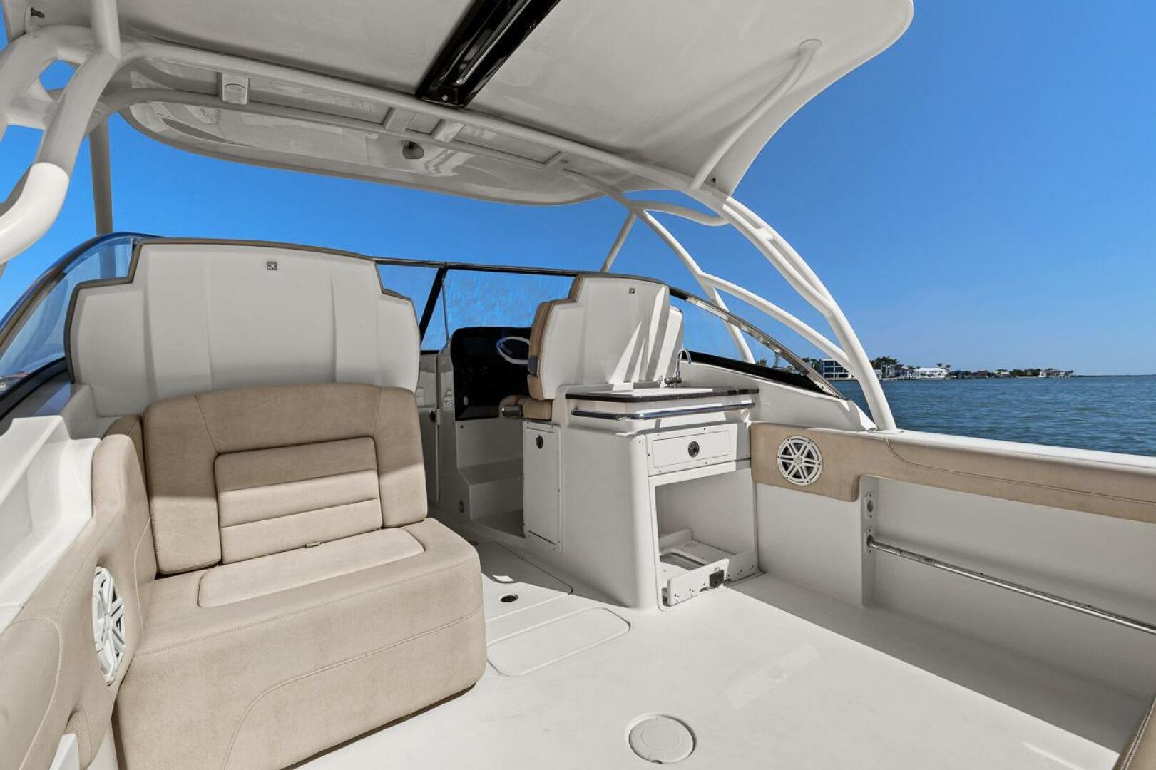 Slide: The Image of Scout 255 Dorado 2018 - 5281629