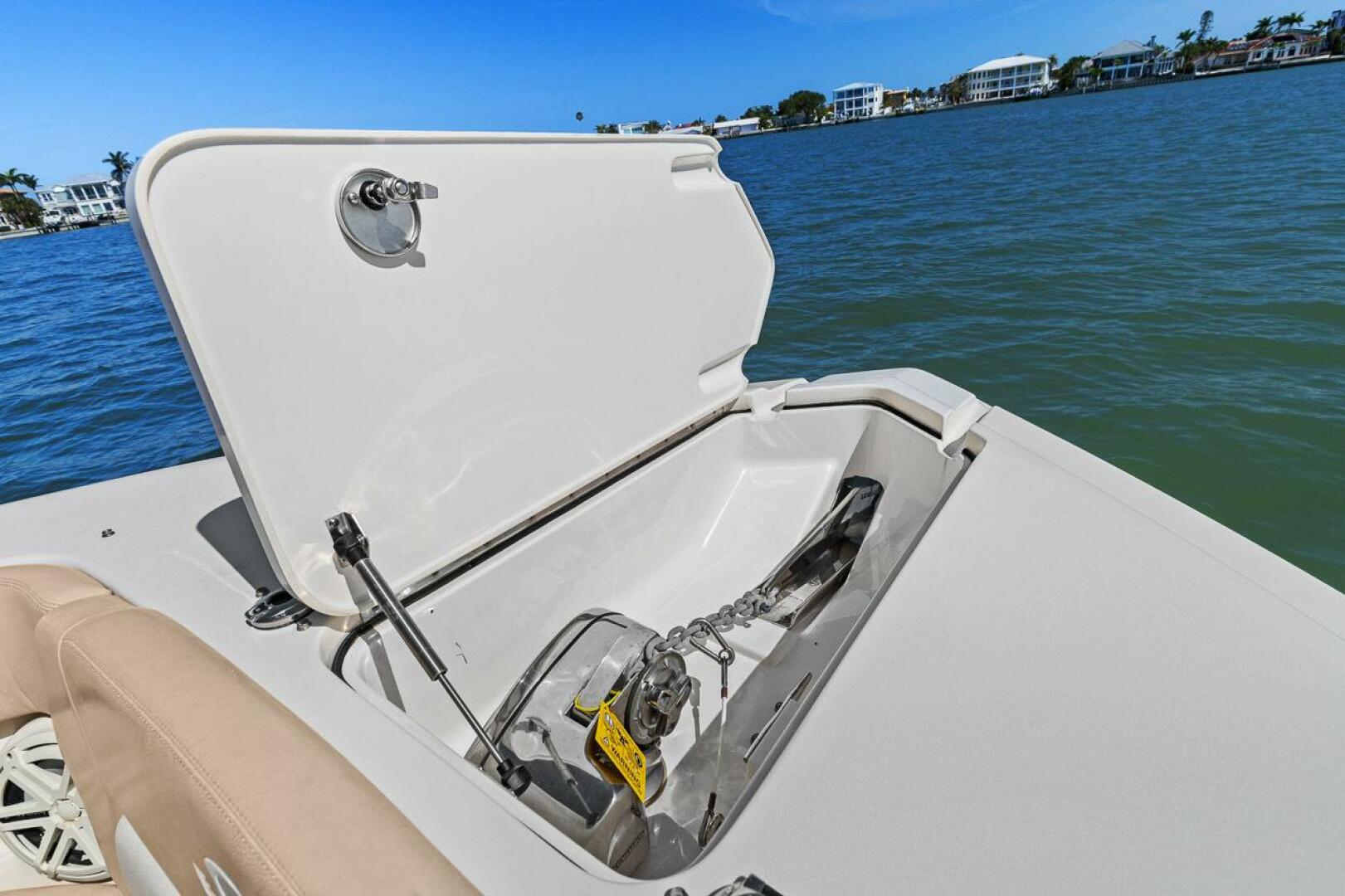 Slide: The Image of Scout 255 Dorado 2018 - 5281636