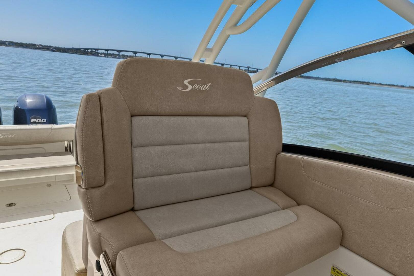 Slide: The Image of Scout 255 Dorado 2018 - 5281641