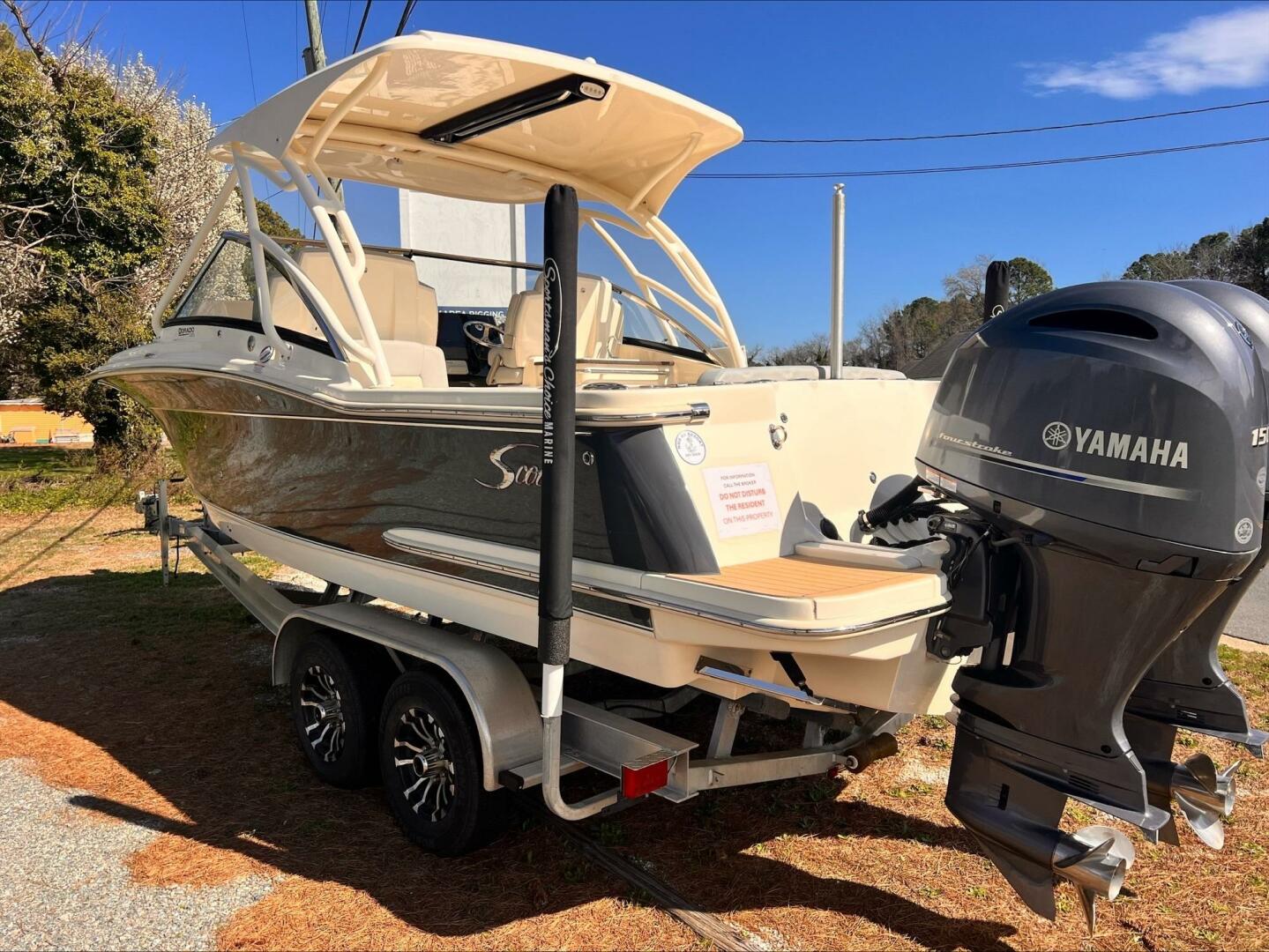 Slide: The Image of Scout 255 Dorado 2020 - 5164260