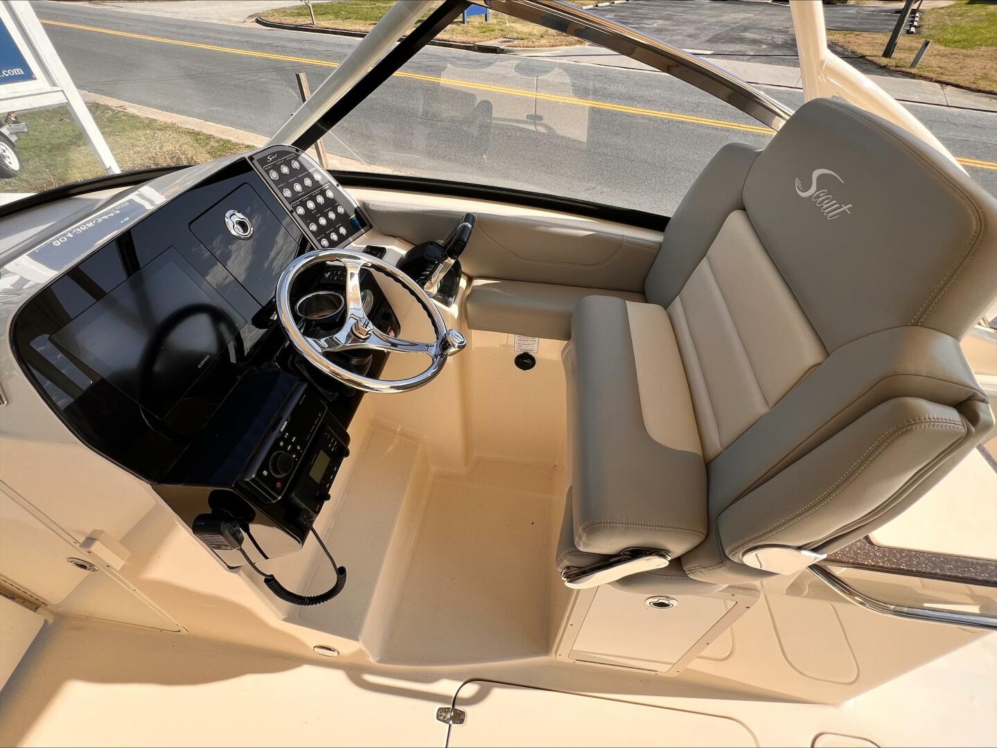 Slide: The Image of Scout 255 Dorado 2020 - 5164398