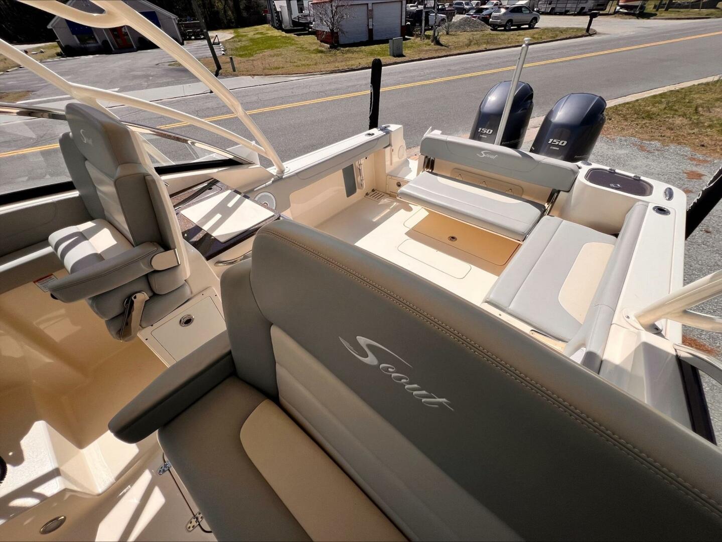 Slide: The Image of Scout 255 Dorado 2020 - 5164513
