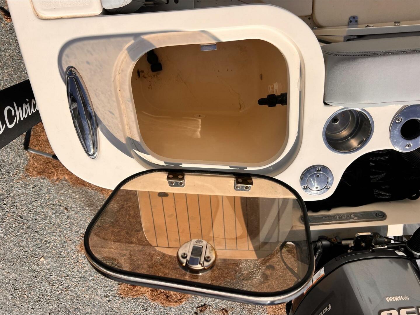 Slide: The Image of Scout 255 Dorado 2020 - 5164432