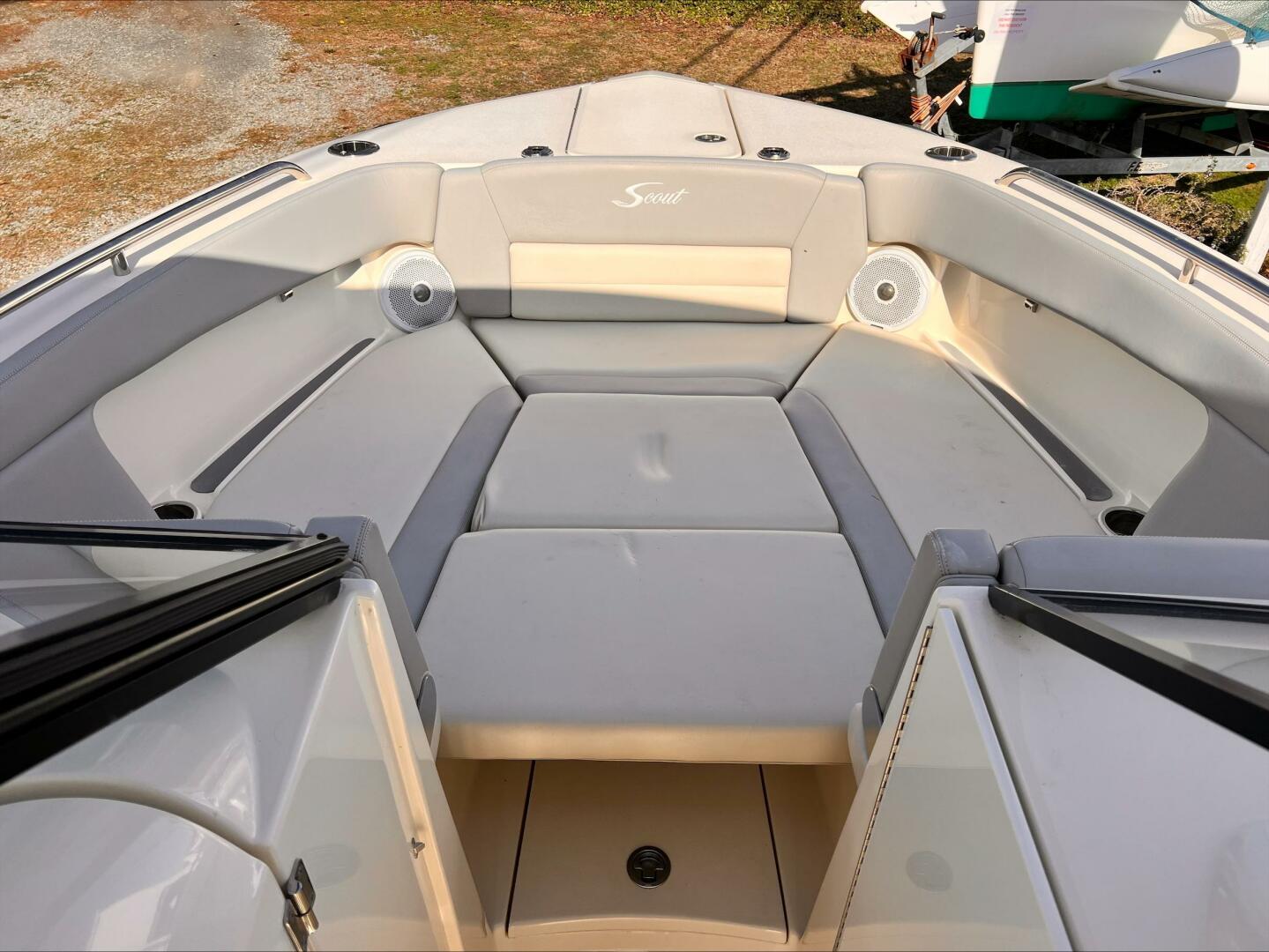 Slide: The Image of Scout 255 Dorado 2020 - 5164364
