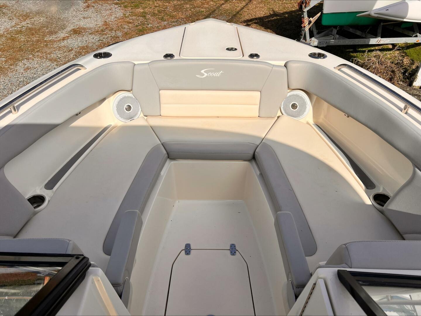 Slide: The Image of Scout 255 Dorado 2020 - 5164363