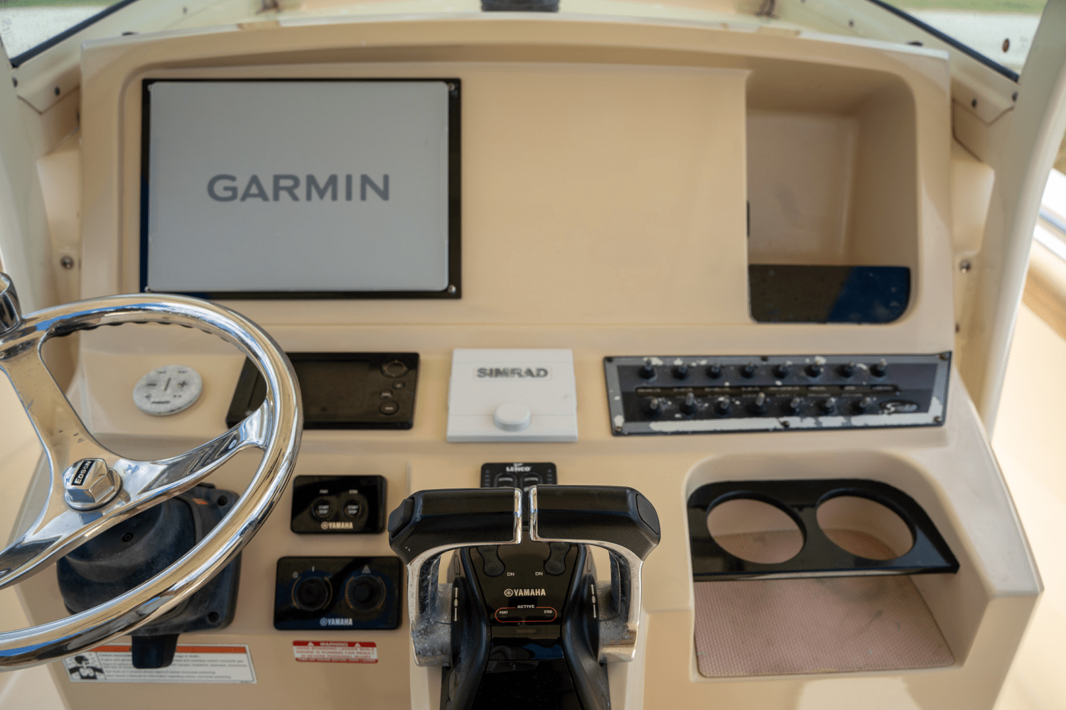 Slide: The Image of Scout 255 LXF 2018 - 7