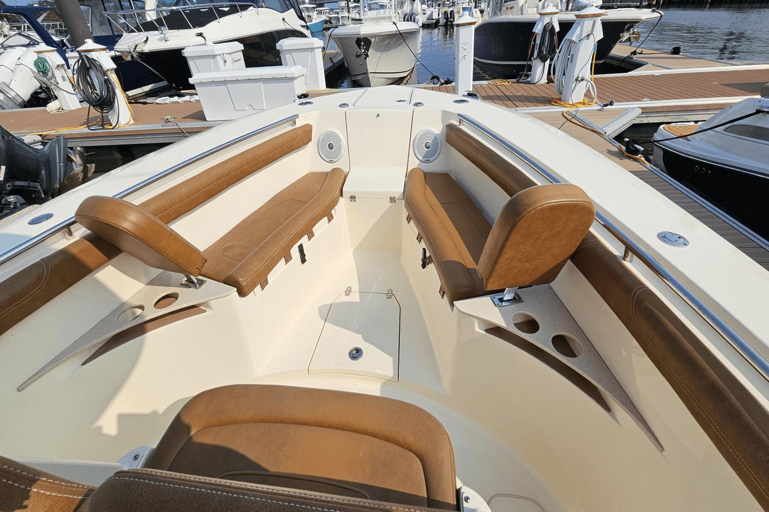 Slide: The Image of Scout 255 LXF 2020 - 46