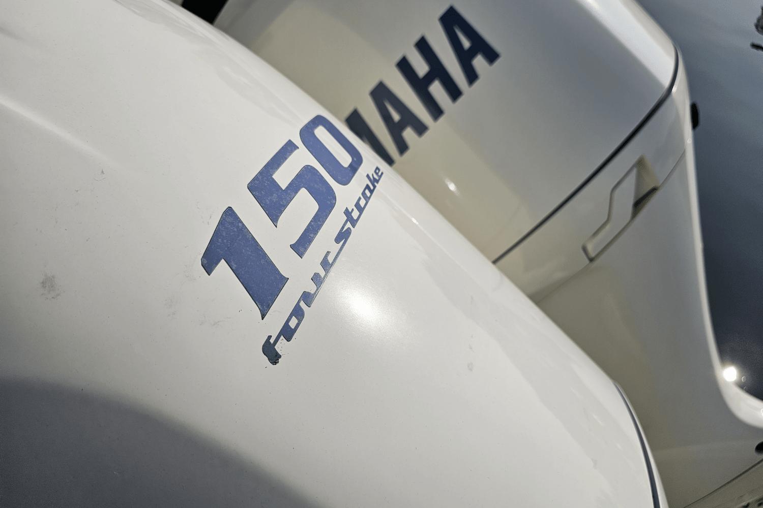 Slide: The Image of Scout 255 LXF 2020 - 6