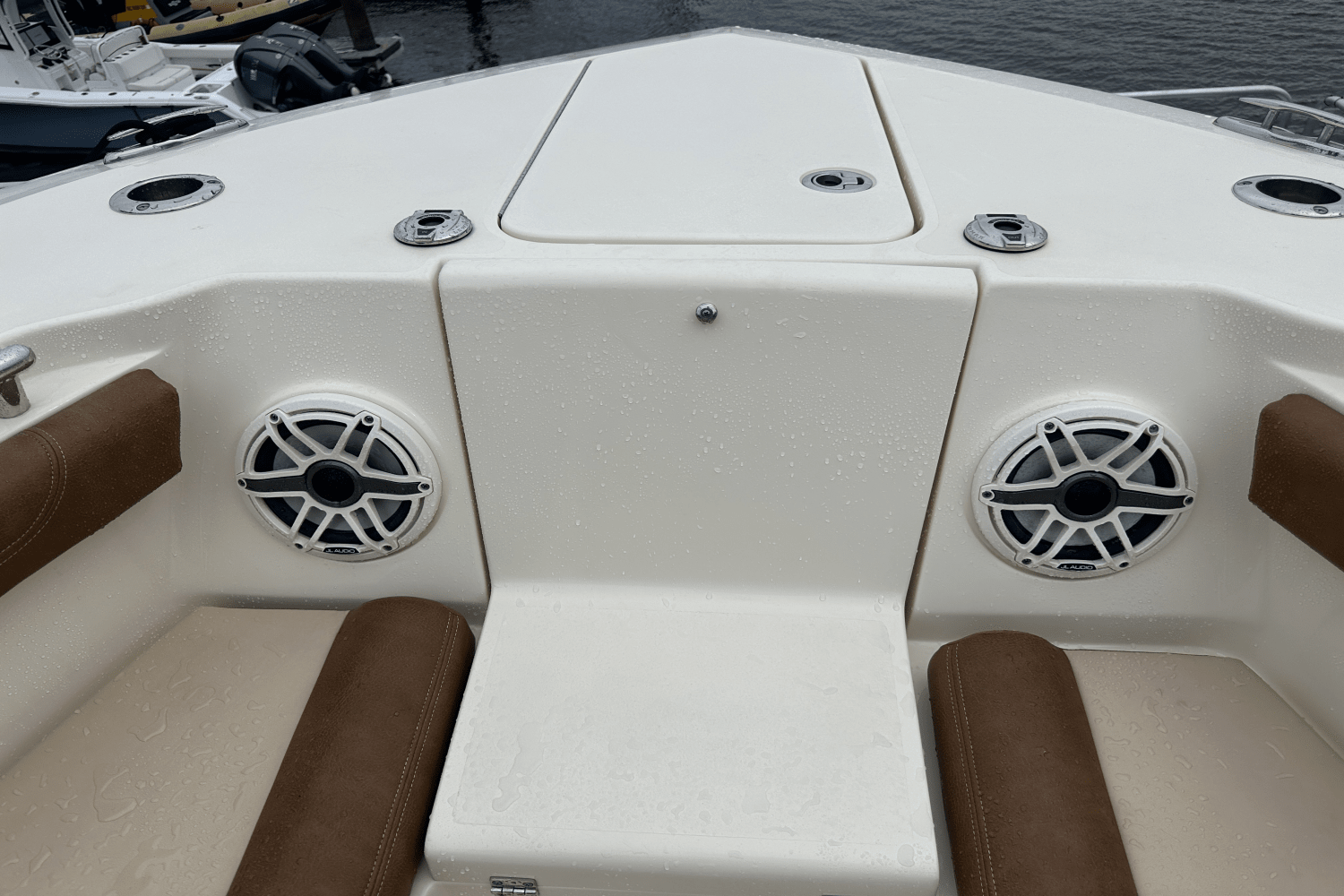 Slide: The Image of Scout 255 LXF 2021 - 17