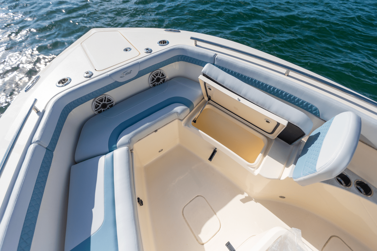 Slide: The Image of Scout 260 LXF 2024 - 24