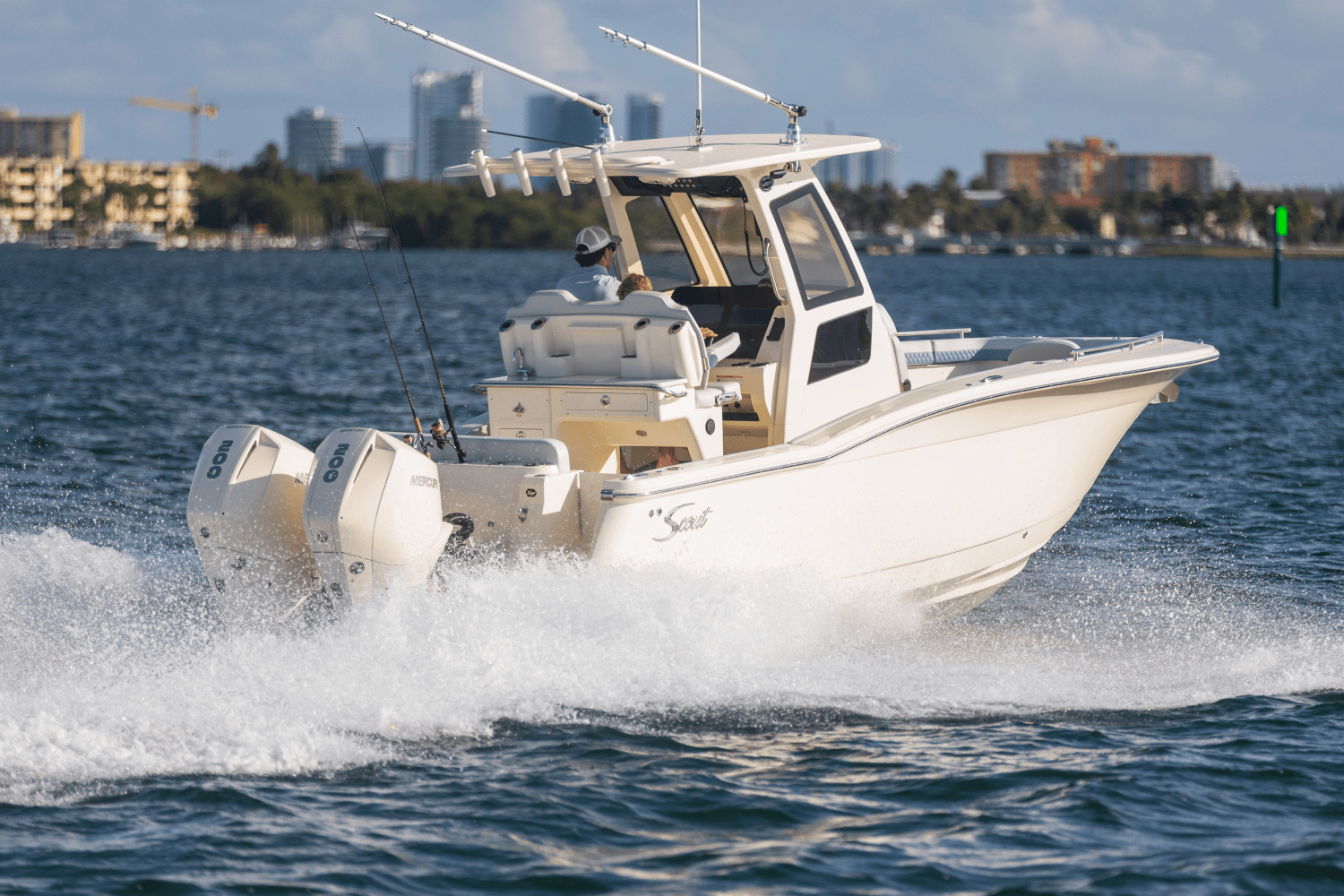 Slide: The Image of Scout 260 LXF 2024 - 7