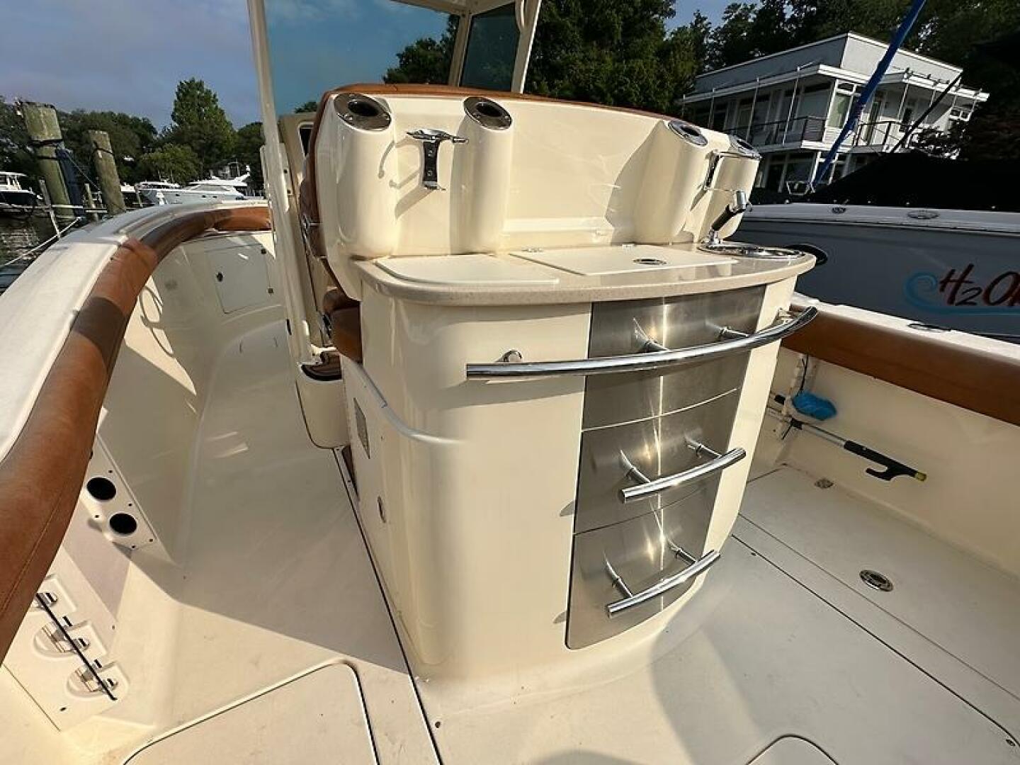 Slide: The Image of 0005268038 - 5483081