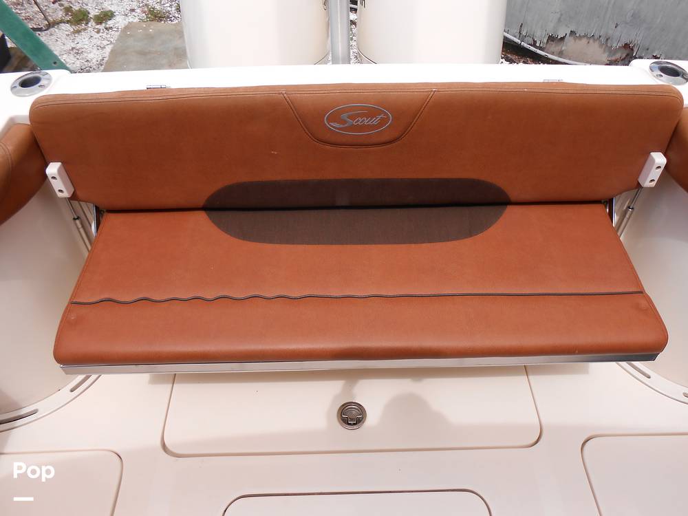 Slide: The Image of Scout 275 Dorado 2015 - 52