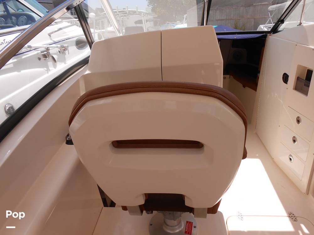 Slide: The Image of Scout 275 Dorado 2015 - 71