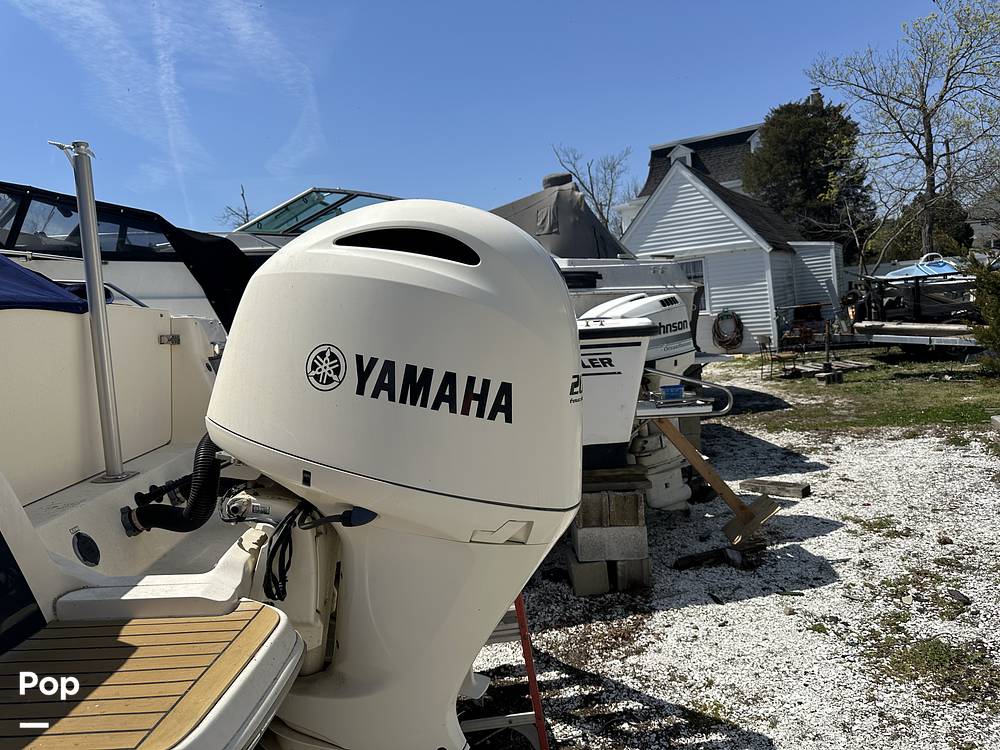 Slide: The Image of Scout 275 Dorado 2015 - 8
