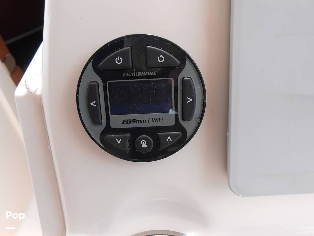 Slide: The Image of Scout 275 Dorado 2015 - 85