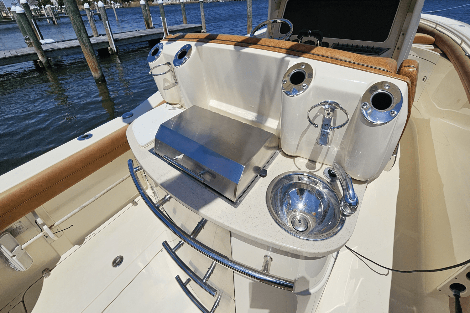 Slide: The Image of Scout 275 LXF 2016 - 13