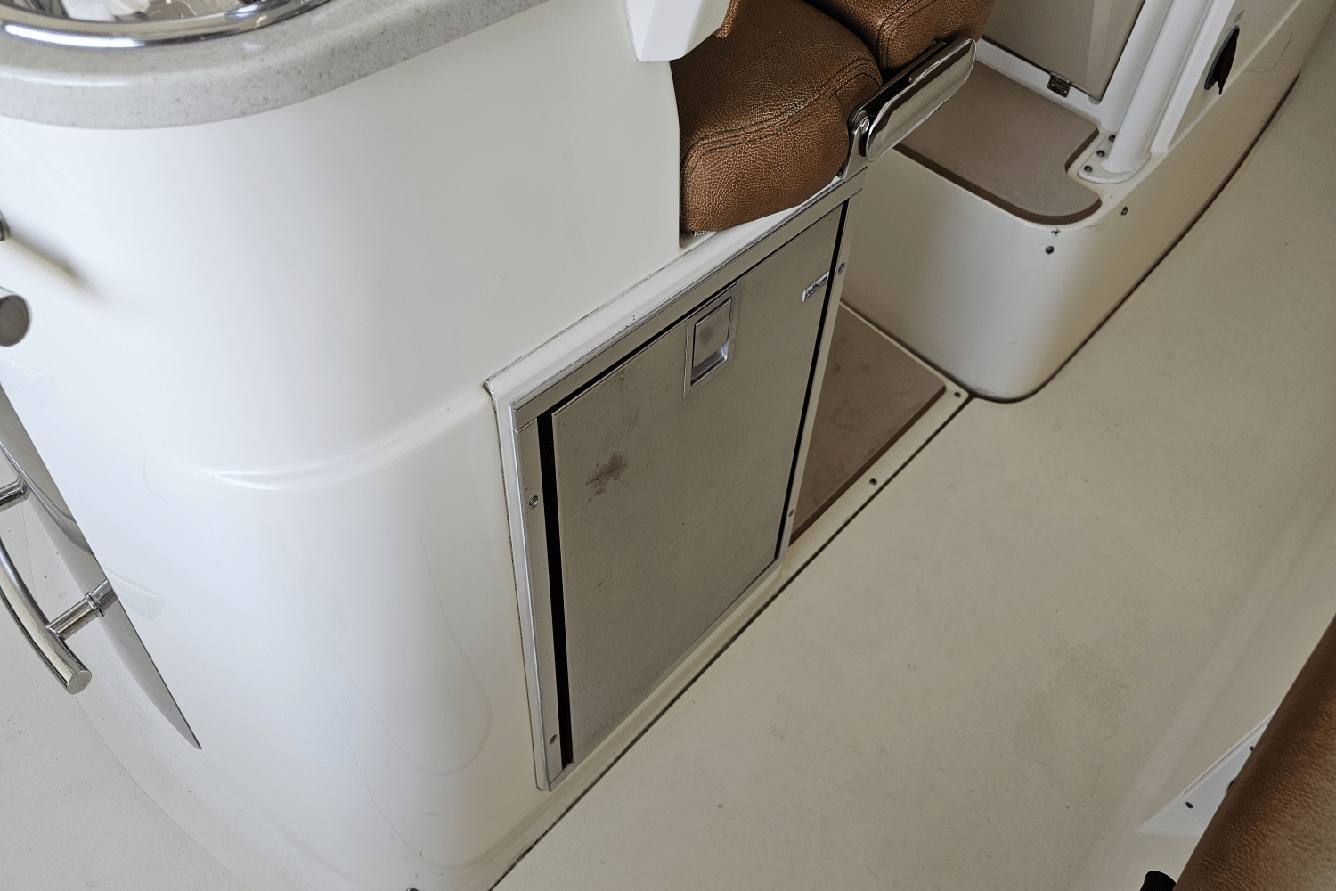 Slide: The Image of Scout 275 LXF 2016 - 15