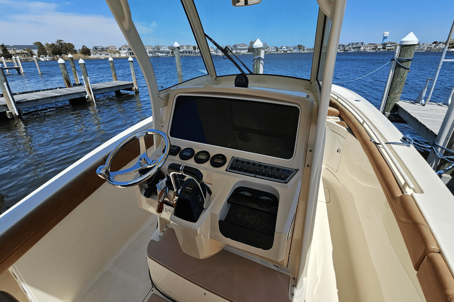 Slide: The Image of Scout 275 LXF 2016 - 18