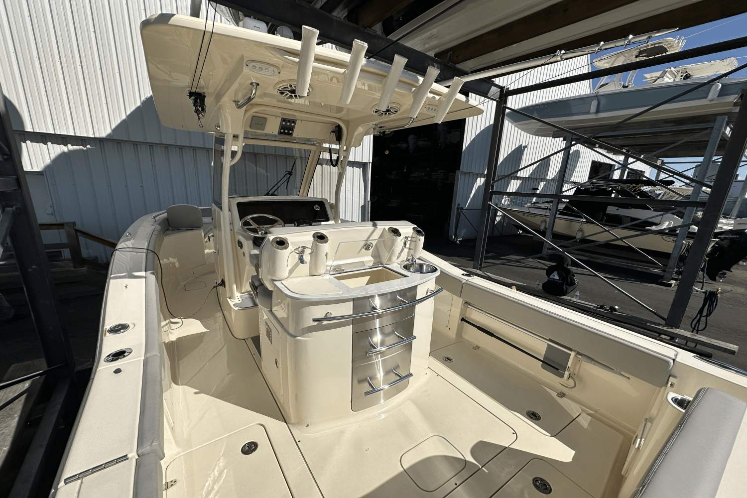 Slide: The Image of Scout 277 LXF 2022 - 4