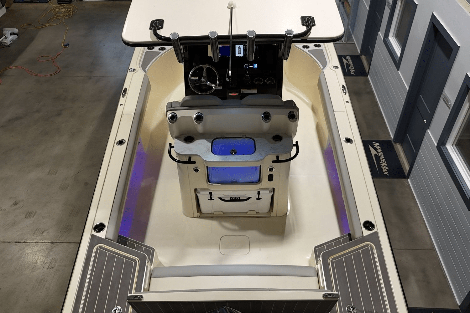 Slide: The Image of Scout 281XSS 2024 - 6