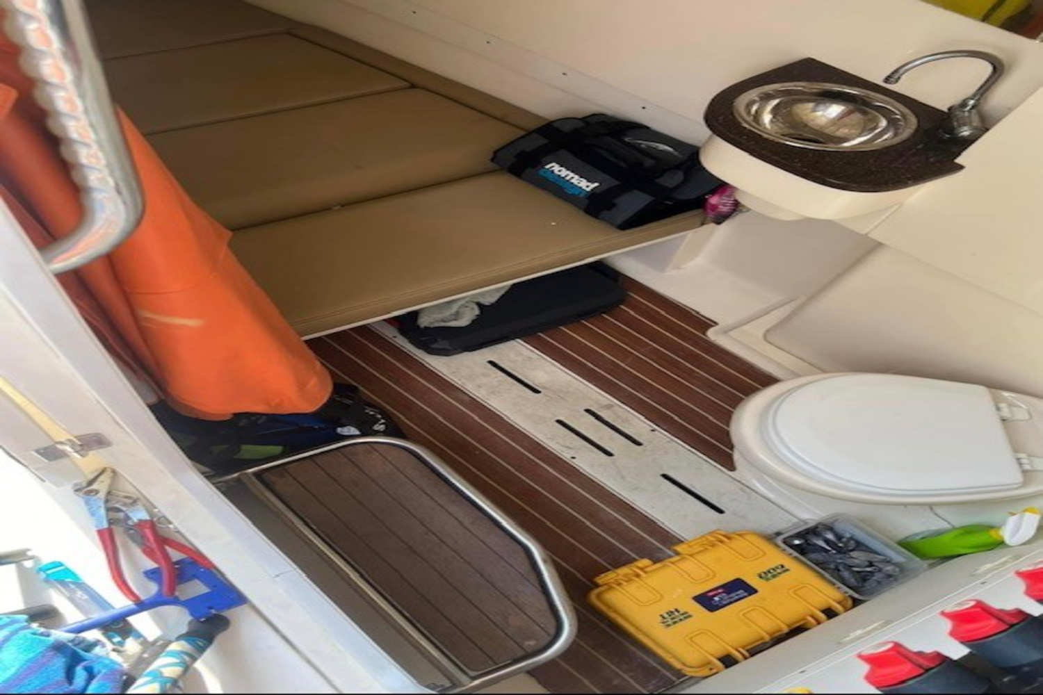 Slide: The Image of Scout 300 LXF 2015 - 16