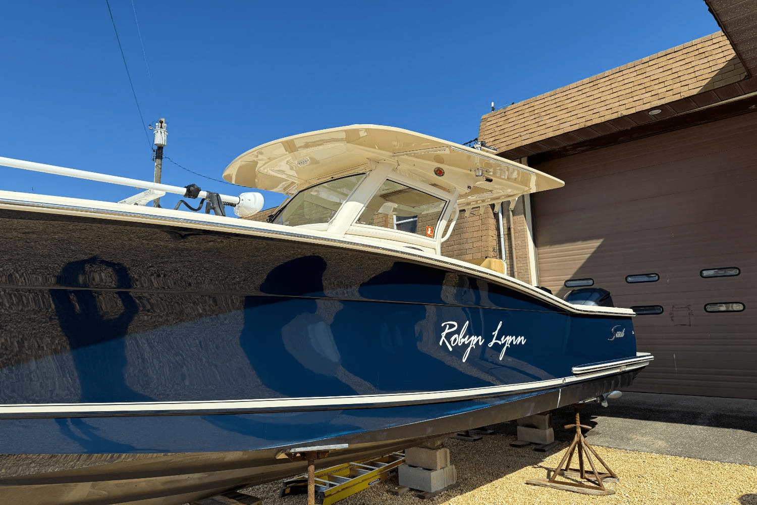 Slide: The Image of Scout 300 LXF 2015 - 5