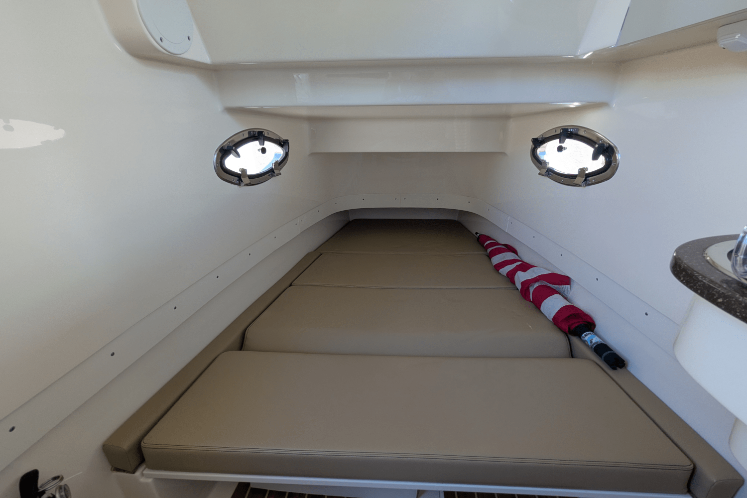 Slide: The Image of Scout 300 LXF 2020 - 46