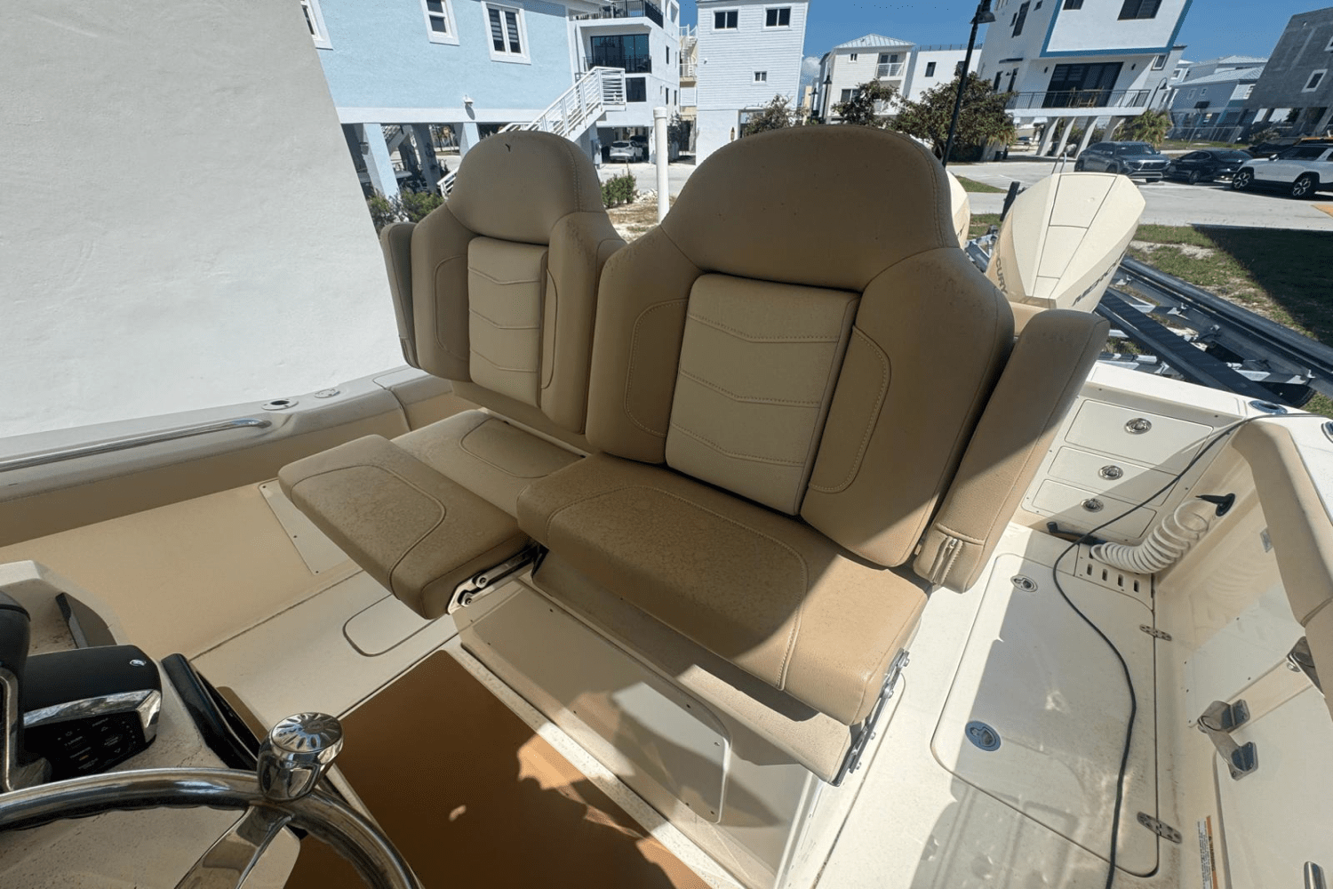 Slide: The Image of Scout 305 LXF 2023 - 7