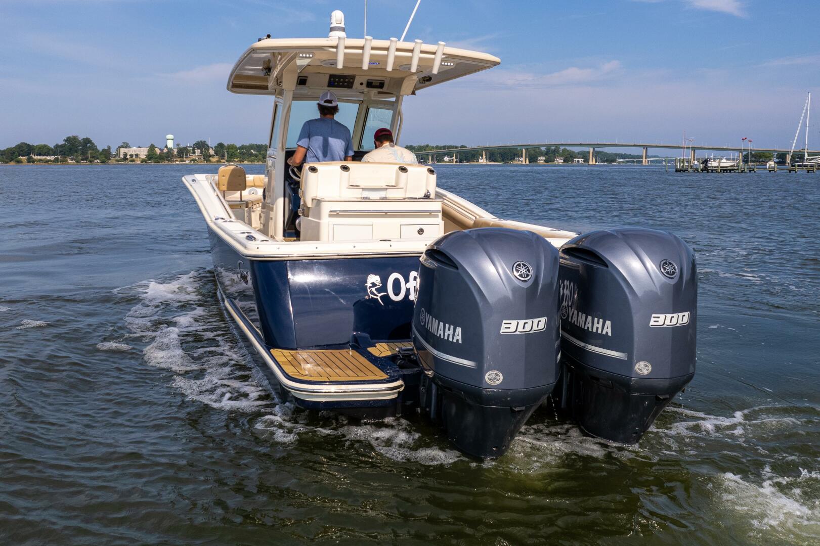 Slide: The Image of Scout 320 LXF 2015 - 17