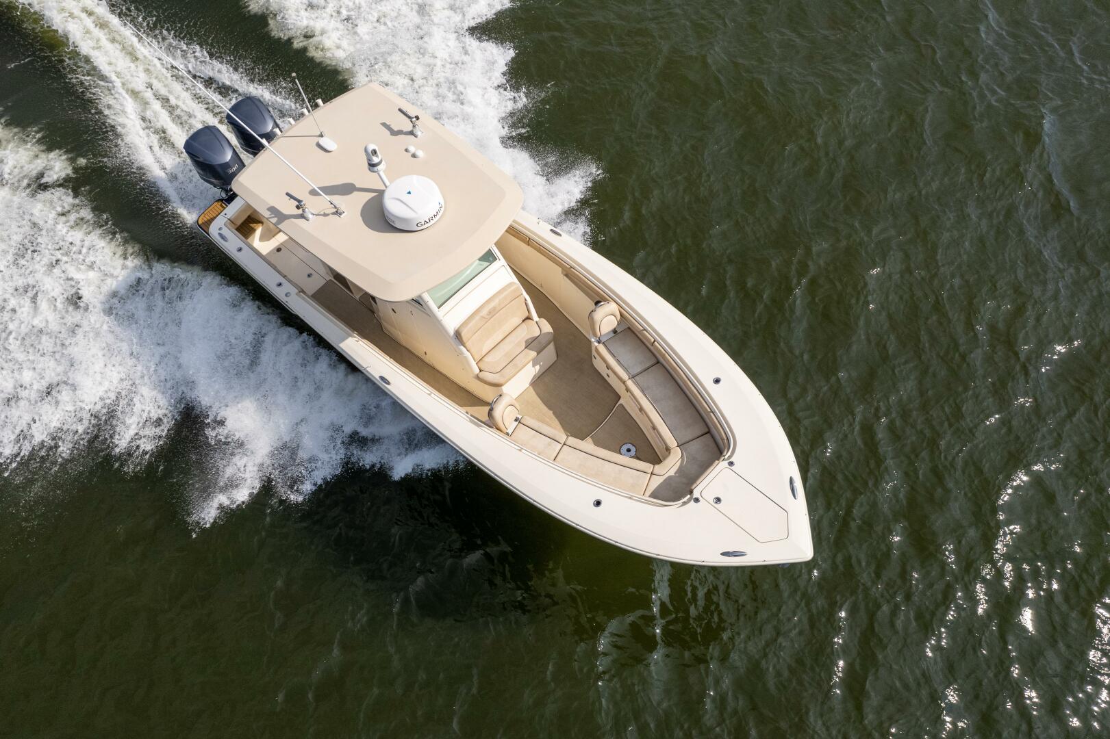 Slide: The Image of Scout 320 LXF 2015 - 26