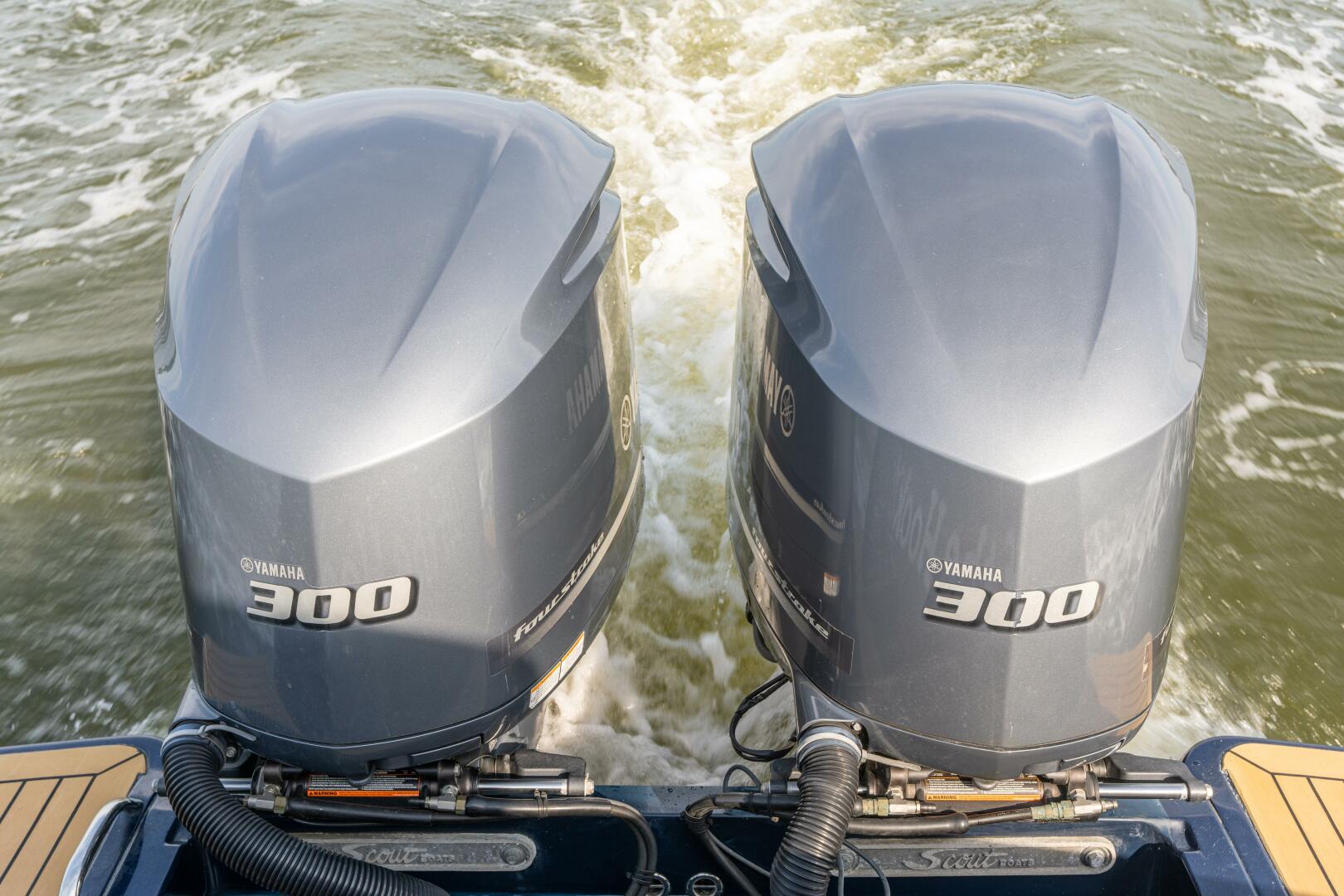 Slide: The Image of Scout 320 LXF 2015 - 36