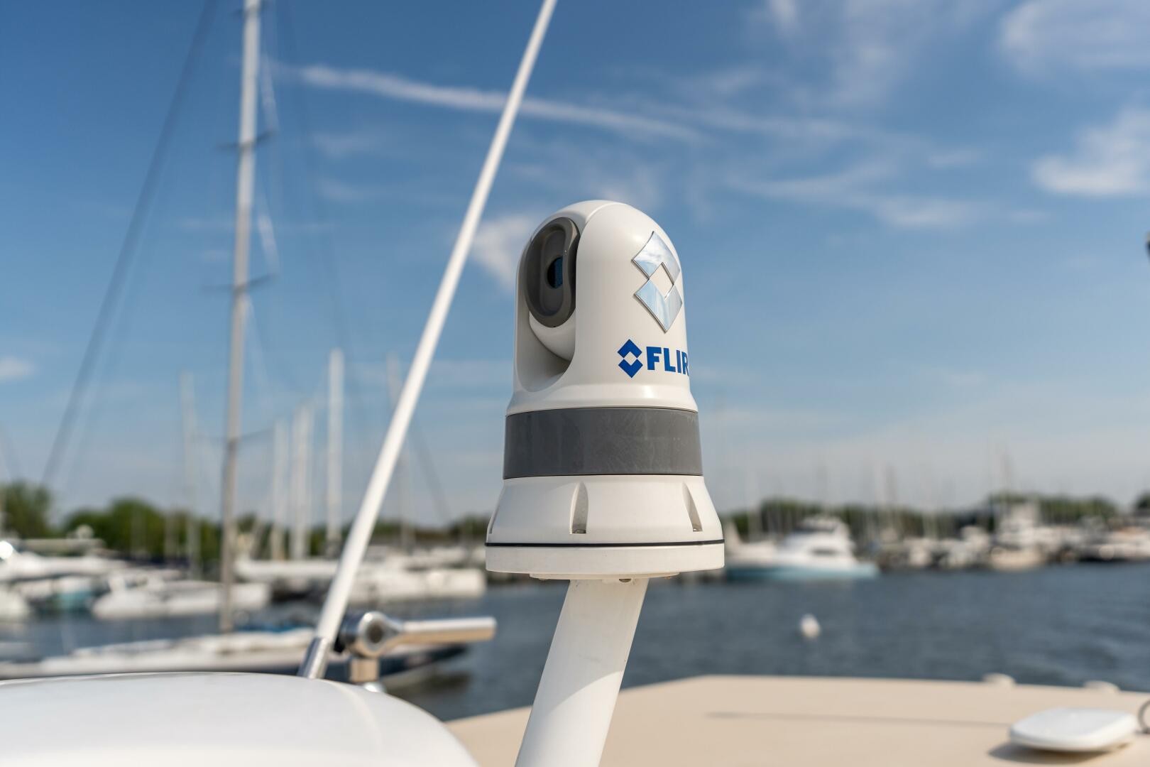 Slide: The Image of Scout 320 LXF 2015 - 57