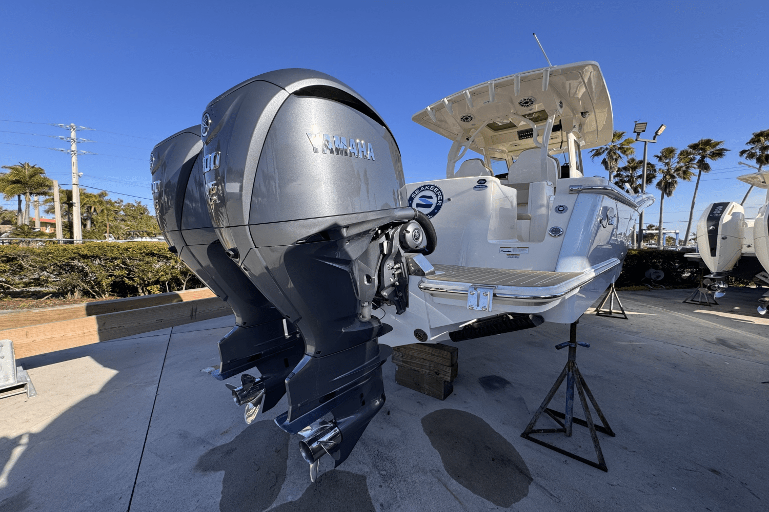 Slide: The Image of Scout 330 LXF 2024 - 5