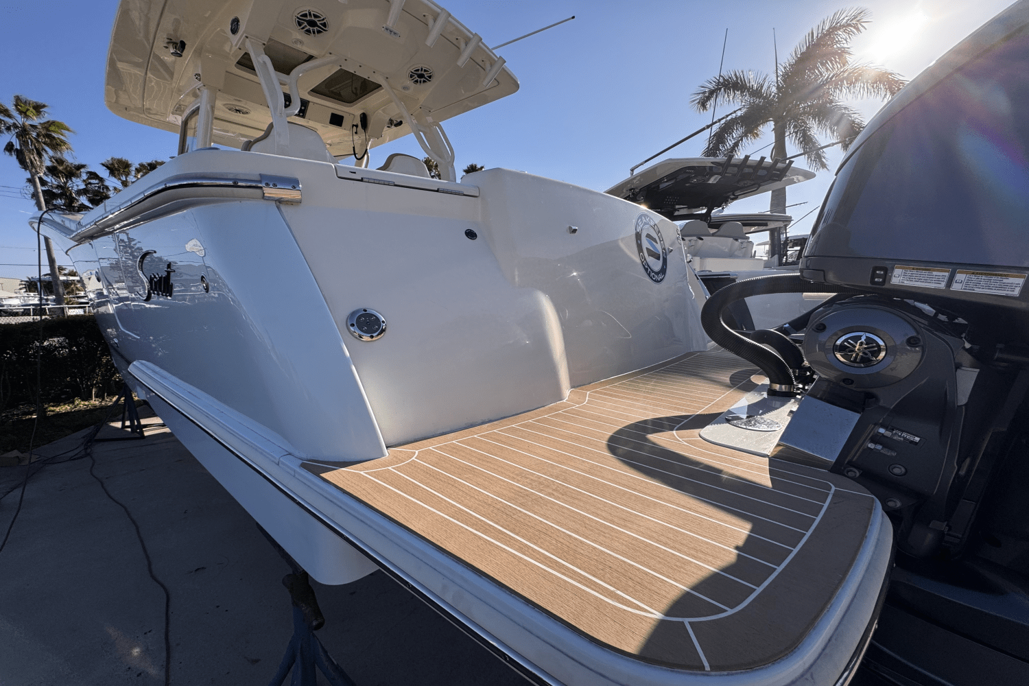 Slide: The Image of Scout 330 LXF 2024 - 7