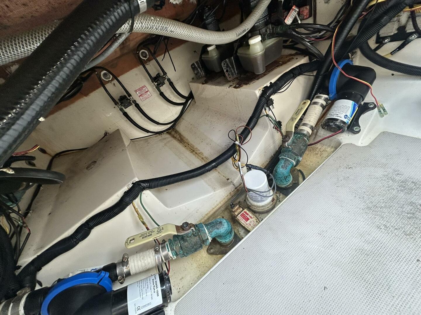 Slide: The Image of Scout 350 Lxf 2015 - 4955402