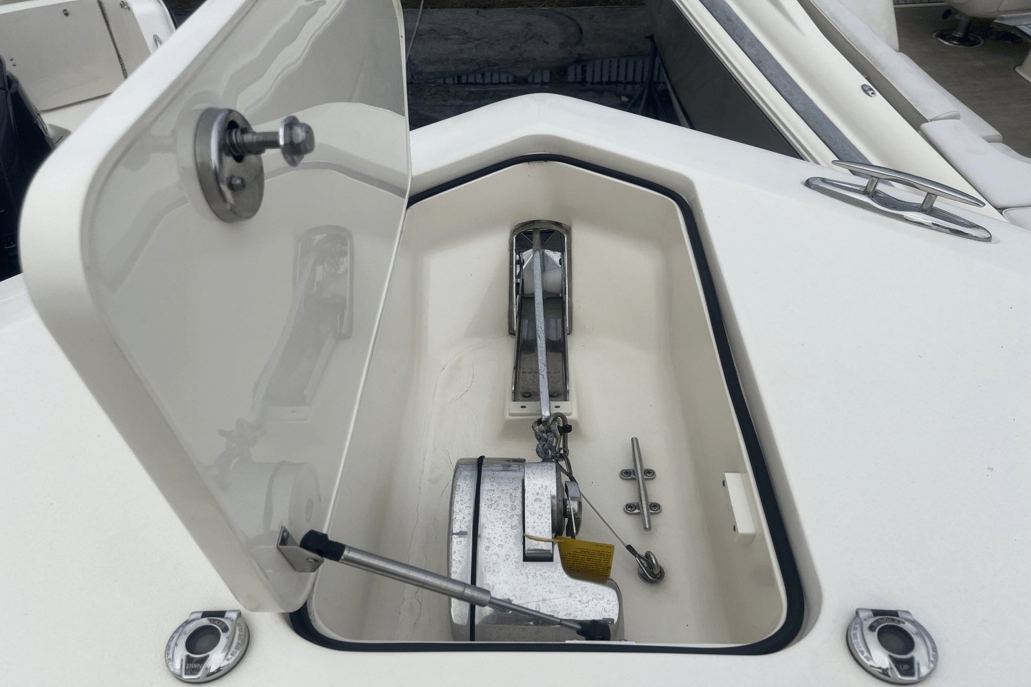 Slide: The Image of Scout 355 LXF 2018 - 15