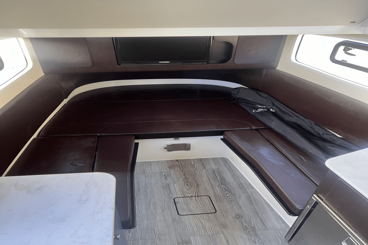 Slide: The Image of Scout 355 LXF 2018 - 18