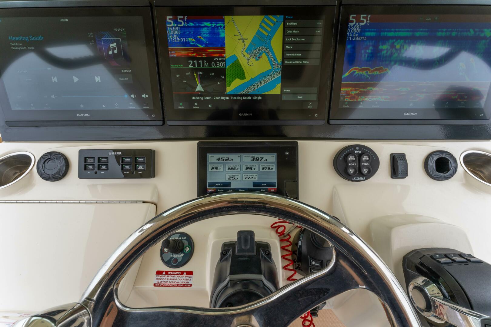 Slide: The Image of 2018 Scout 355 LXF - 5191175