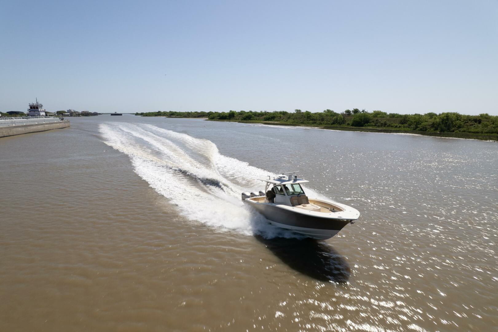 Slide: The Image of 2018 Scout 355 LXF - 5230768