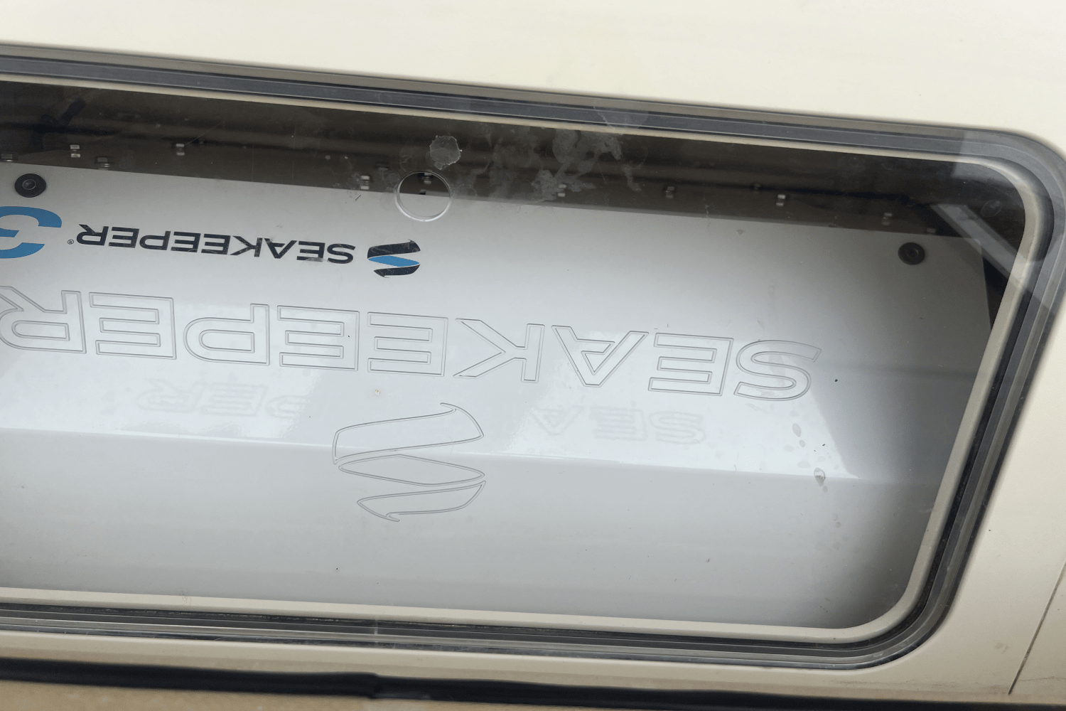 Slide: The Image of Scout 355 LXF 2018 - 9