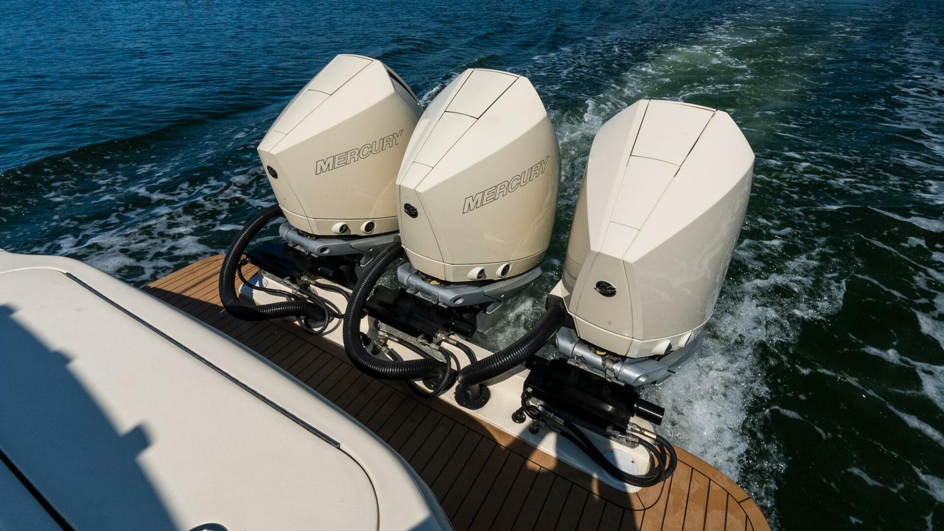 Slide: The Image of Scout 355 LXF 2019 - 4673223